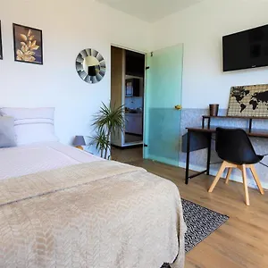 Appartement Secteur Gare Avec Balcon Et Vue Panoramique, Chambéry